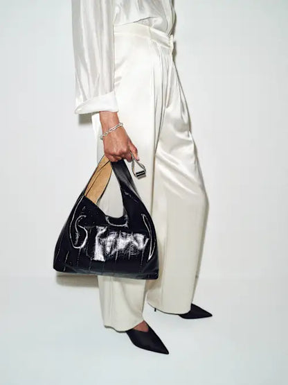 Medium Vittoria Minimal Tote